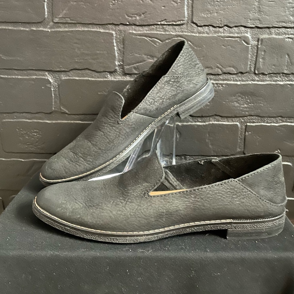 Sperry black leather loafers. Women size 7.5